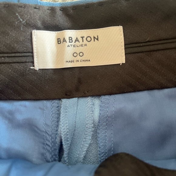 BNWT Babaton pleated 5” short size 00 - Flagstone Blue - Picture 3 of 4